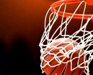 Basquetebol: Illiabum em Guimarães e Ovarense na Luz no fecho da jornada.