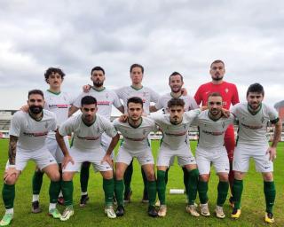 Futebol: Vista Alegre vence e aproxima-se do primeiro lugar. Mealhada derrota Gafanha e subiu ao topo.