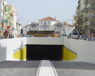 Aveiro investe 175 mil euros na renovação do sistema de iluminação do túnel da estação.