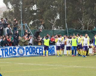 Futebol: AFA cria modelo competitivo para ajustar ao longo de três anos. Vista Alegre sobe à Elite.