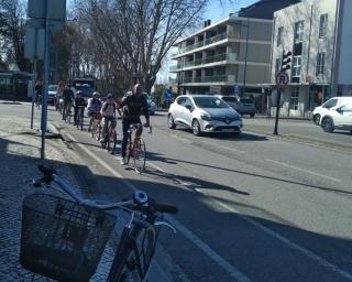 Nova Linha em Aveiro do 'Cicloexpresso' leva crianças e bicicleta para a Escola João Afonso.